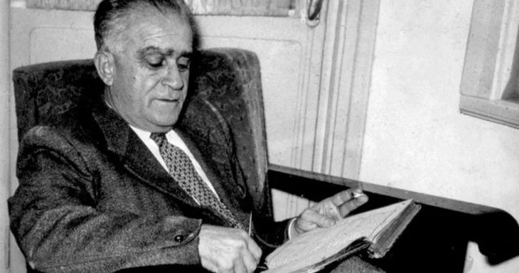 Əhməd Həmdi Tanpınar: SÖZ VƏ MƏMLƏKƏT SEVDASI