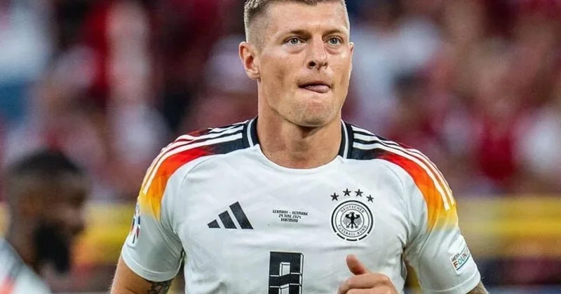 Toni Kroos Almaniya millisini sərt tənqid etdi