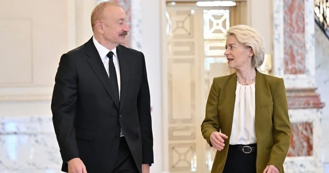 İlham Əliyevin Avropa Komissiyasının Prezidenti ilə təkbətək görüşü olub