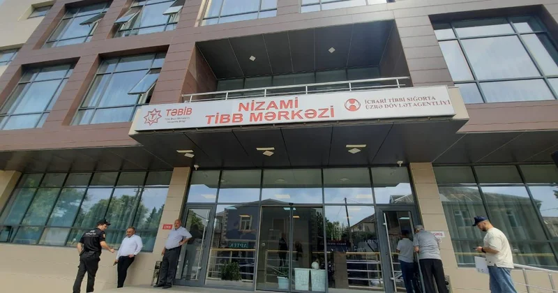 Nizami Tibb Mərkəzində qalmaqal İşçi döyüldüyünü iddia etdi (Video)