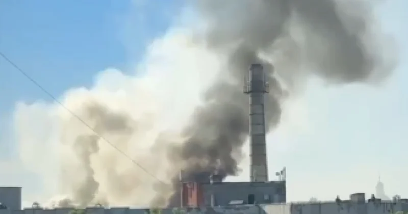 Зеленский о поражении одного из важнейших российских заводов фото, видео