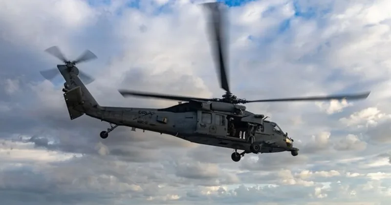 ВМС США сообщили об аварийной посадке военного вертолета в Аравийском море