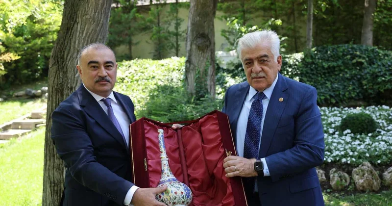 Rəşad Məmmədovun Türkiyədəki fəaliyyəti başa çatdı, Özbəkistana gedir