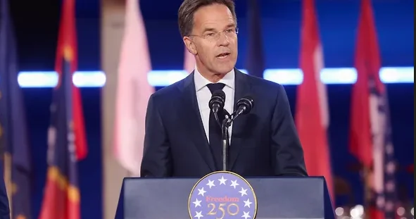 Rutte: Ukrayna Rusiya ilə danışıqlara qədər güclü olmalıdır