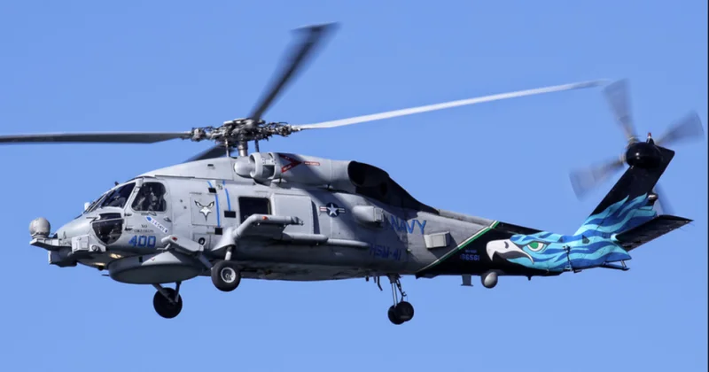 Ərəb dənizində ABŞ helikopteri qəza enişi edib, hərbçi itkin düşüb
