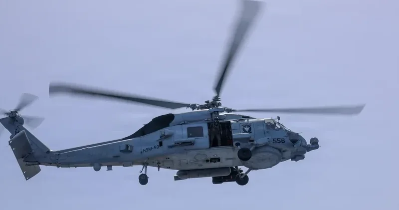 ABŞ nin helikopteri dənizinə düşdü, üç nəfər...