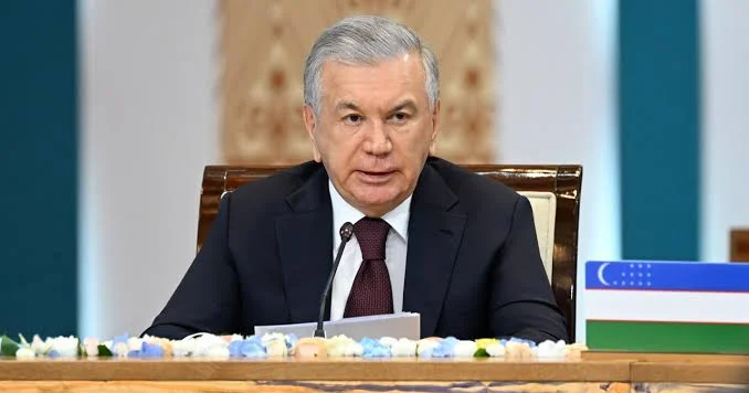 Şavkat Mirziyoyev Cənubi Qafqaza gəlir