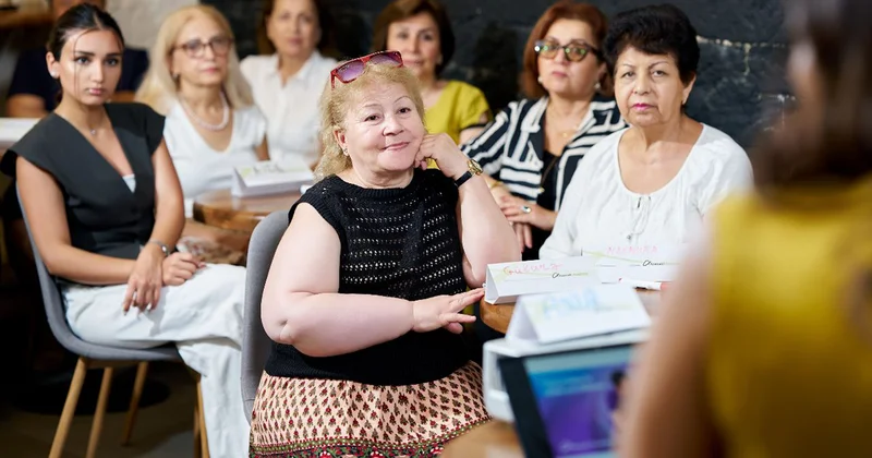 “Azercell” ahıllara dəstək oldu Fotolar