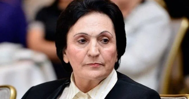 Nurlana Əliyeva vəfat etdi