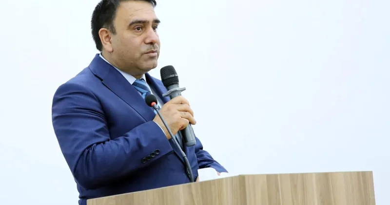 Tovuz, Gəncə və Göyçayda xarici dil müəllimləri yeni imtahan modelinin xüsusiyyətləri barədə məlumatlandırlıb