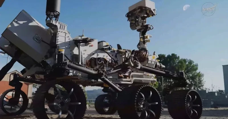 Mars üçün hazırlanan nəhəng cihaz Aya yollanır