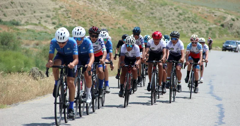 Şose velosipedi üzrə ölkə çempionatının qalibləri məlum olub FOTO