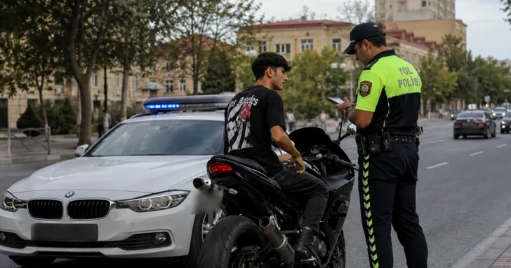 Права, регистрация и штрафы: что нужно знать владельцам мопедов и мотоциклов в Азербайджане?