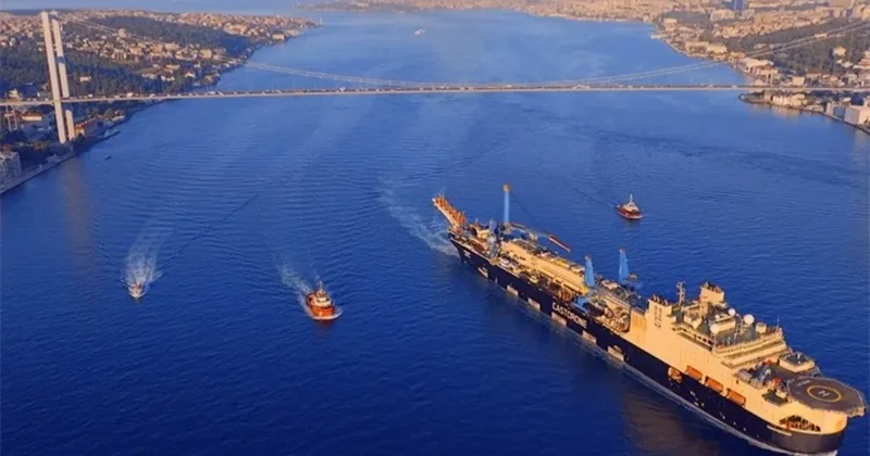 Türkiyə gəmilərin Bosfor və Dardanel boğazlarından keçid haqqını 15 % artırıb