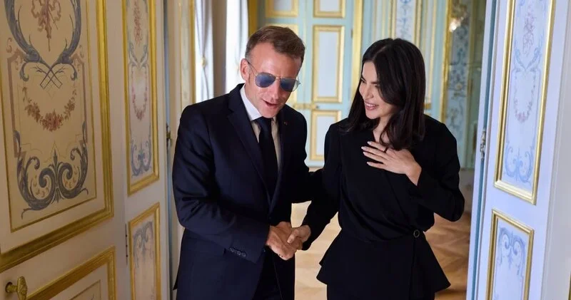 Makron Səidə Mirziyoyeva ilə görüşdü