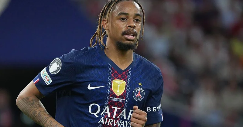 Liverpul və Arsenal istəyir, PSJ yox deyir