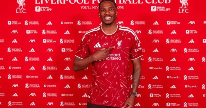 Liverpul Jeremi Jake ilə müqavilə imzaladı