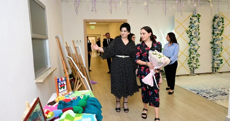 Leyla Əliyeva Şəkidə Uşaq evi sosial xidmət müəssisəsinin sakinləri ilə görüşüb