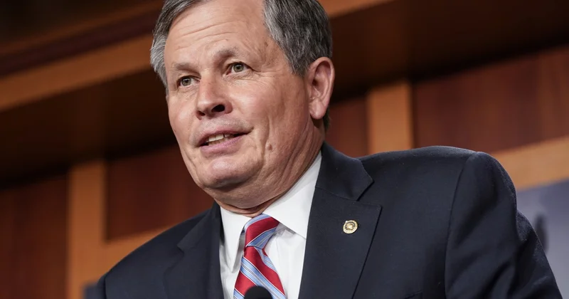 Amerikalı senator İlham Əliyevlə görüşündən yazdı