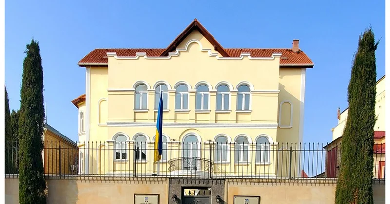 Посольство Украины в Баку отрыло книгу соболезнований в память о жертвах российского удара по Киеву в ночь на 31 июля