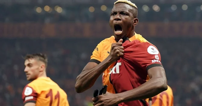 Qalatasaray Osimheni Türkiyə futbolu üçün fantastik qiymətə transfer etdi