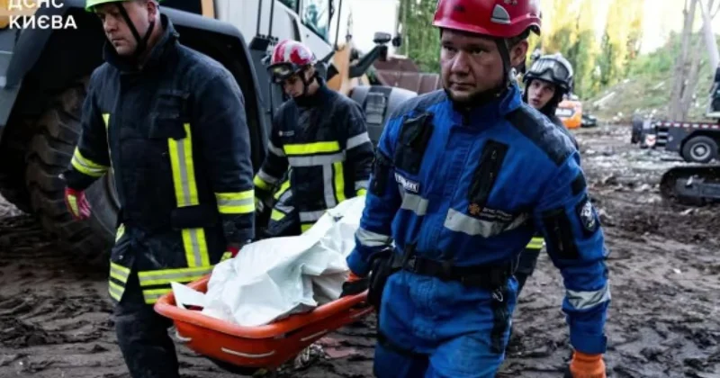 Возросло число погибших из за удара России по Киеву: среди них трое детей