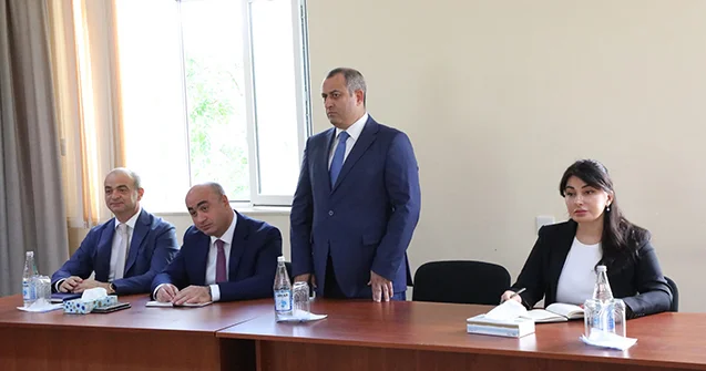 Adil Əliyev növbəti səyyar görüş keçirdi Fotolar