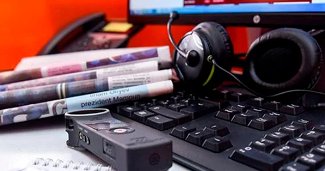 Reyestrdə olmayan çap mediasının nəşri qadağan edildi