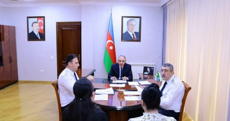 Baş prokuror paytaxtın Xətai rayonunda vətəndaşları qəbul edib