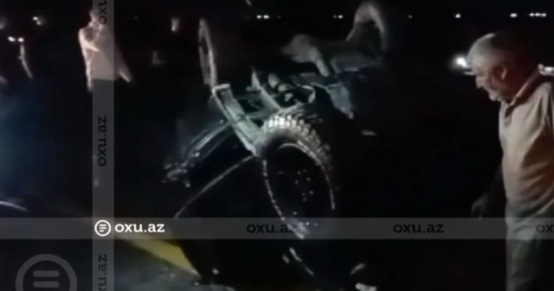 Maşının təkərinin partlaması qəzaya səbəb oldu: Ölən və yaralılar var