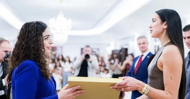 Dua Lipa Kosovo Respublikasının vətəndaşlığını qəbul edib