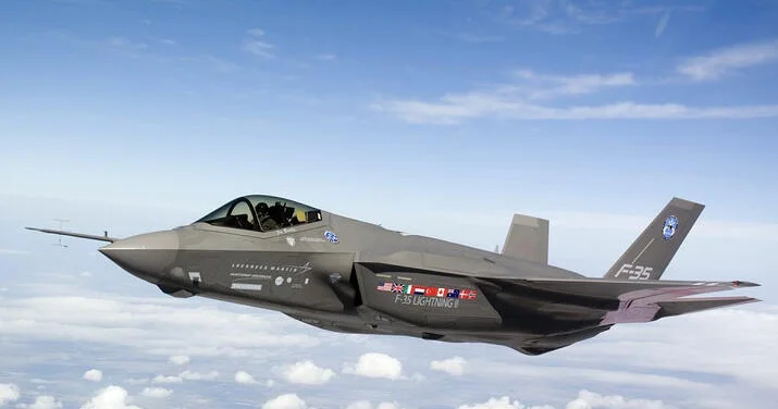 ABŞ ın 136 milyonluq “F 35” qırıcısı belə parçalandı KONKRET
