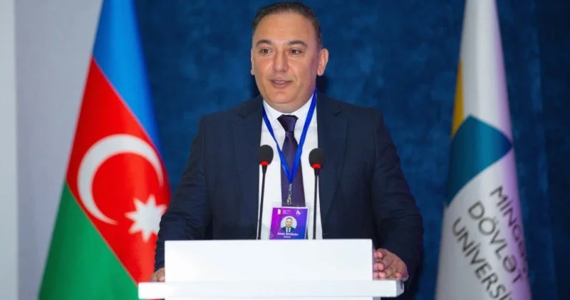 Anar Eminov: “Azərbaycan dilinin Konstitusiyada dövlət dili kimi təsbit olunması Ümummilli lider Heydər Əliyevin öz xalqı, vətəni qarşısında müstəsna xidmətlərindən idi”