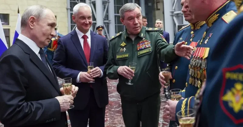 “Rusiya generalları Xarkov və Sumı istiqamətindəki uğurlarla bağlı Putinə yalan məlumat verir“ ISW