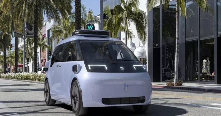 Sükan və pedalı olmayan robotaksilərə icazə verildi