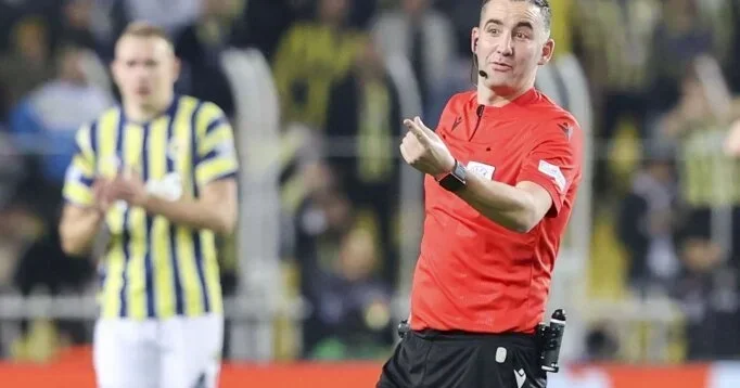 Fənər in hər iki oyununun hakimi bəlli oldu