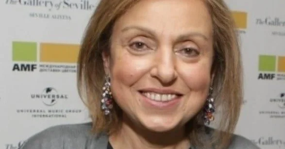 Sevil Əliyeva yaşadığı ölkə ilə bağlı iddialara son qoydu