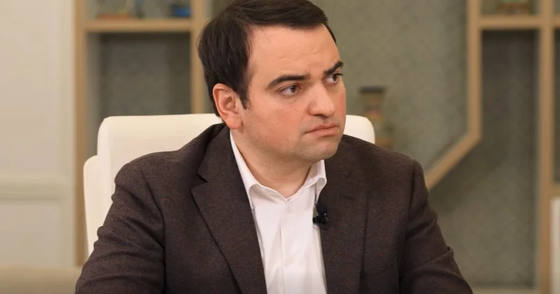 Ermənistanda partiya sədrinin qardaşı oğlu parlamentdə fraksiya rəhbəri oldu