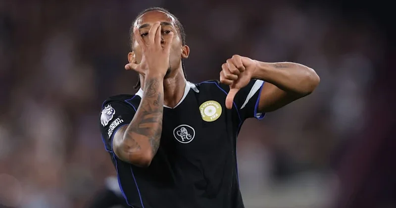 Joao Pedro “Çelsi” ilə müqaviləsini yeniləyəcək