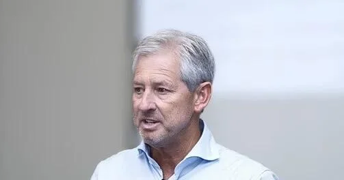 Frank De Blekerin AFFA dakı fəaliyyəti başa çatdı