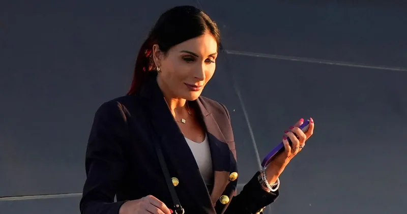 Lora Lumer: Ukrayna süqut etsə, Rusiya NATO ya, Çin isə Tayvana keçəcək