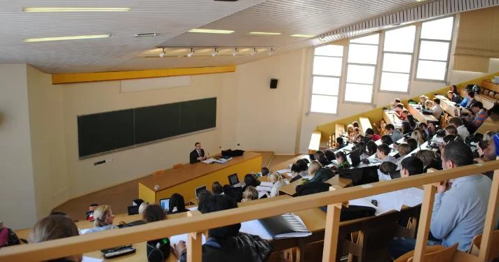 Subbakalavrların imtahansız qəbulunda yeni şərtlər tətbiq oluna bilər