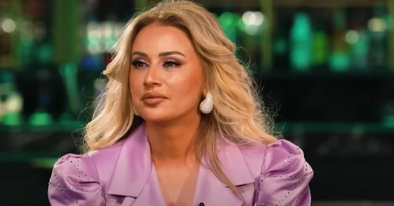 Roza Zərgərli qızına ad günü etdi