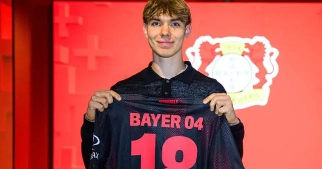 "Bayer"nin yeni transferi debüt etmədən sıradan çıxdı