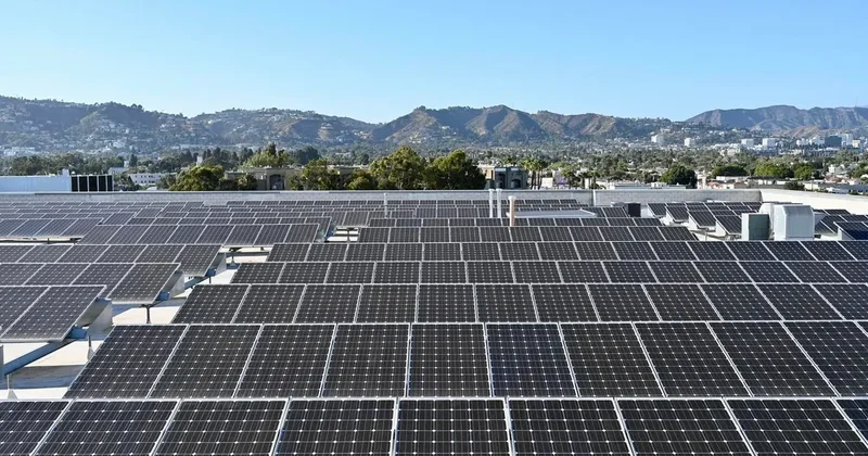 Kaliforniya günəş enerjisi istehsalında dünya rekordu müəyyənləşdirdi