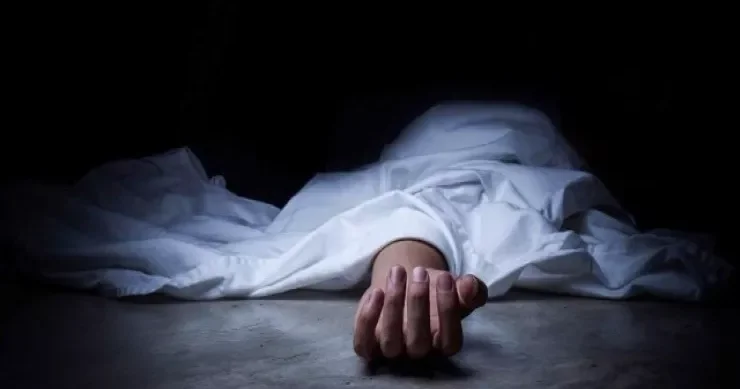 18 yaşlı gəncin meyiti yaşadığı evdən tapıldı