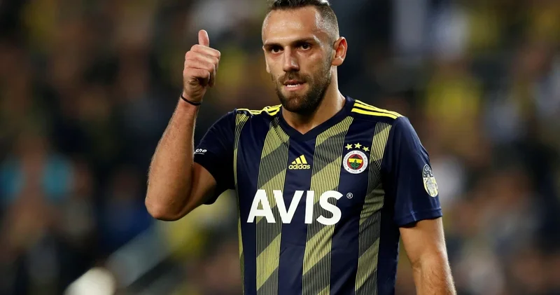 Fənərbaxça UEFA siyahısını yenilədi Muriqi əlavə olundu
