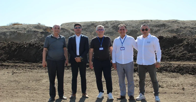 Xəzər Regionunun Aqrar Tədqiqatlar Mərkəzinin heyəti Hacıqabul Quşçuluq müəssisəsini ziyarət edib