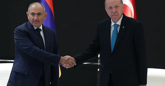 Ərdoğanla Paşinyan görüşdü