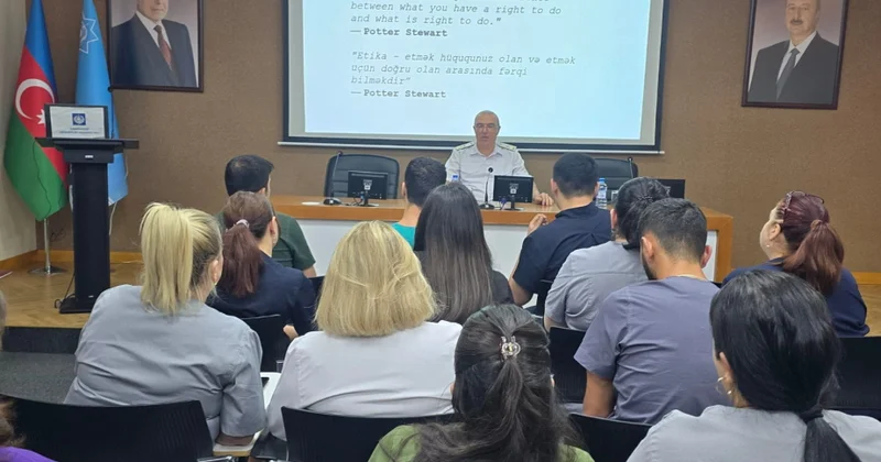 ® Mərkəzi Gömrük Hospitalında “Etik davranış mədəniyyəti və stres idarəetməsi” mövzusunda maarifləndirici təlim keçirilib